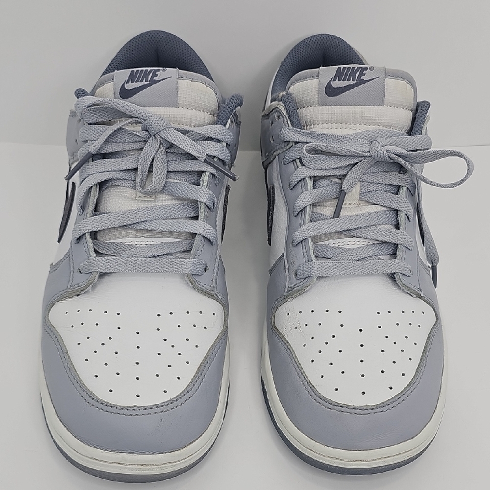 Men's Nike Dunk Low Retro, Size 11 - White / Light Carbon / Platinum Tint - Picture 6 of 14